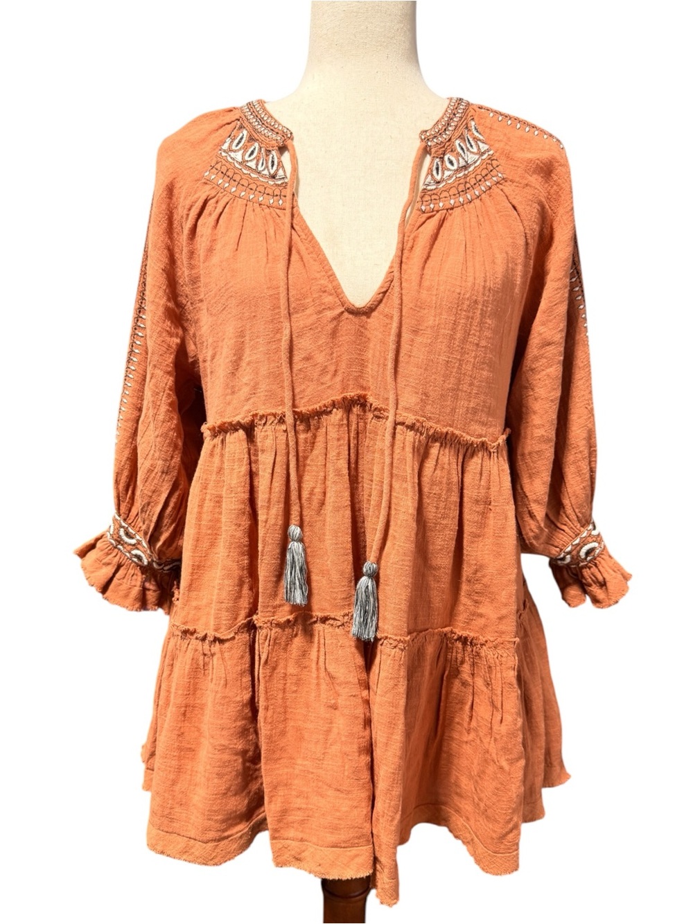 Free People Dreamweaver Embroidered Tunic Top Size XS Indigo Boho Tiered Peasant